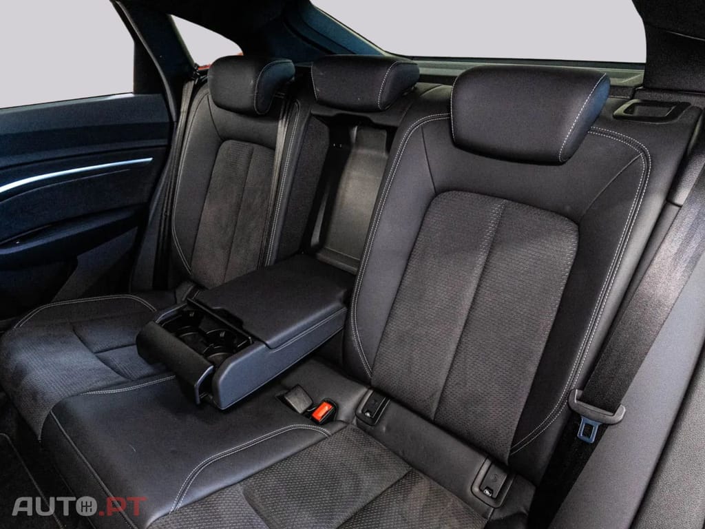 Audi E-Tron 50 S LINE I.V.A DEDUTÍVEL