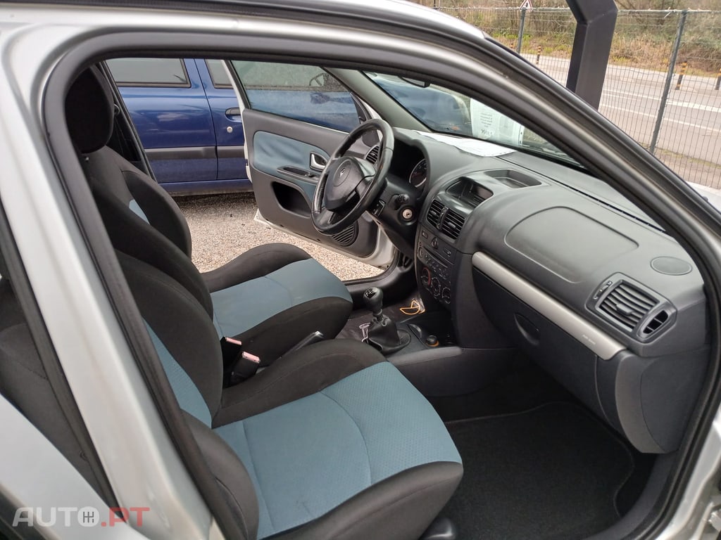 Renault Clio 1.2 16V