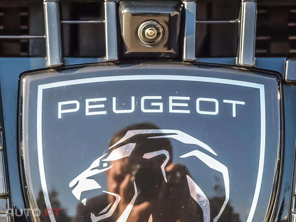 Peugeot 408 1.6 Hybrid GT e-EAT8