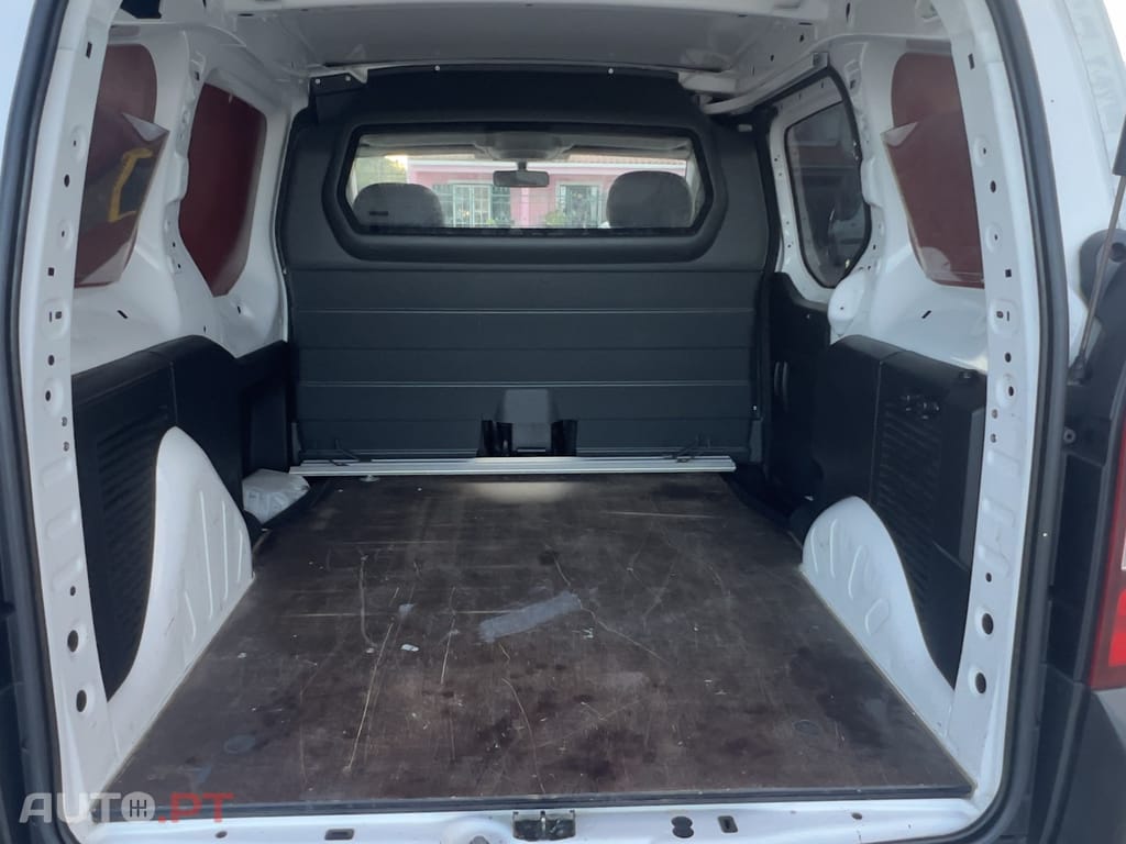 Peugeot Partner 1.6 BlueHDi L2 Premium ETG6