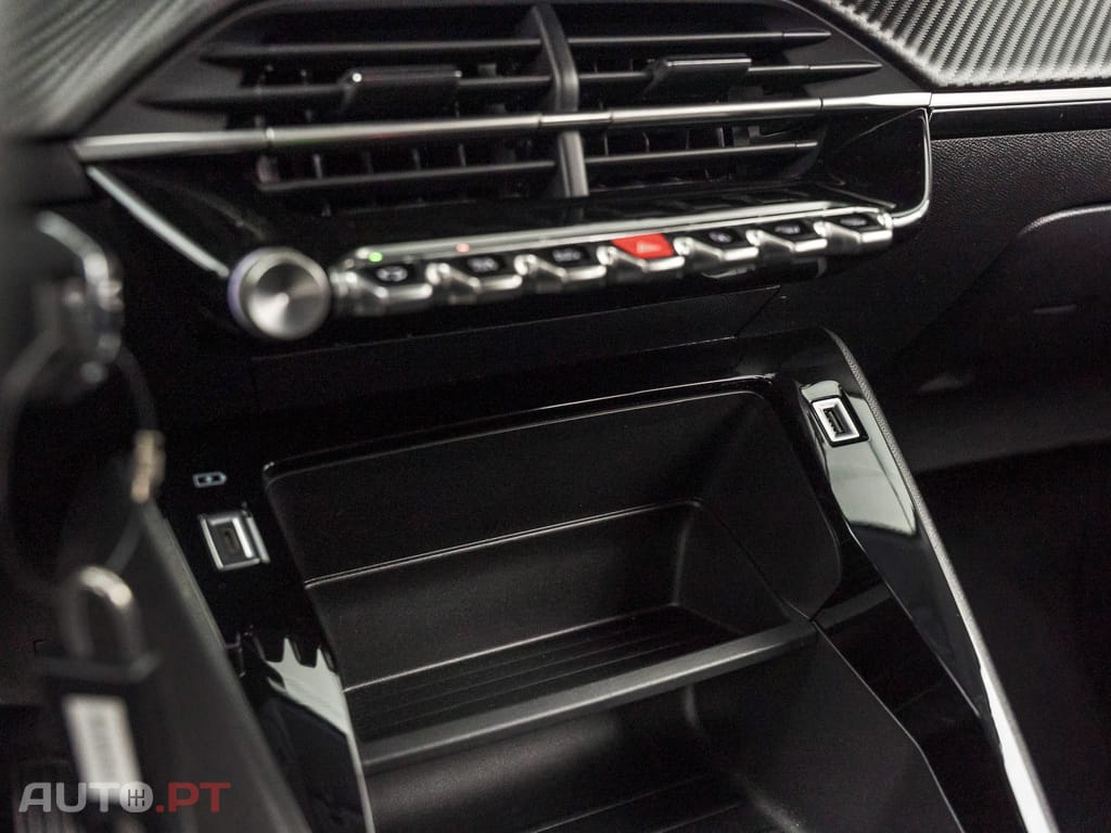 Peugeot 208 1.2 PureTech Active Pack