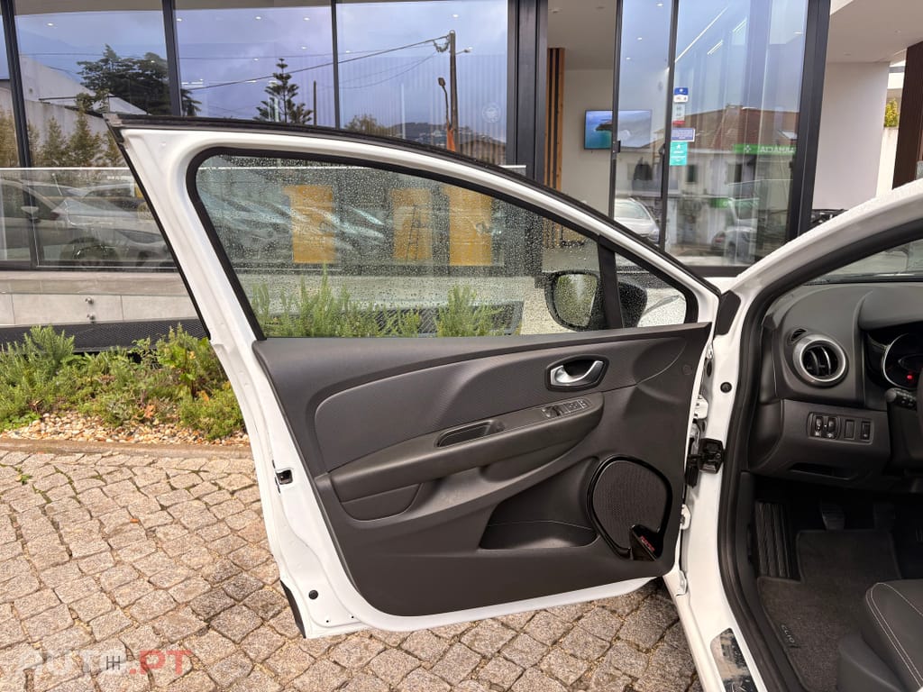 Renault Clio Sport Tourer 0.9 TCE Limited