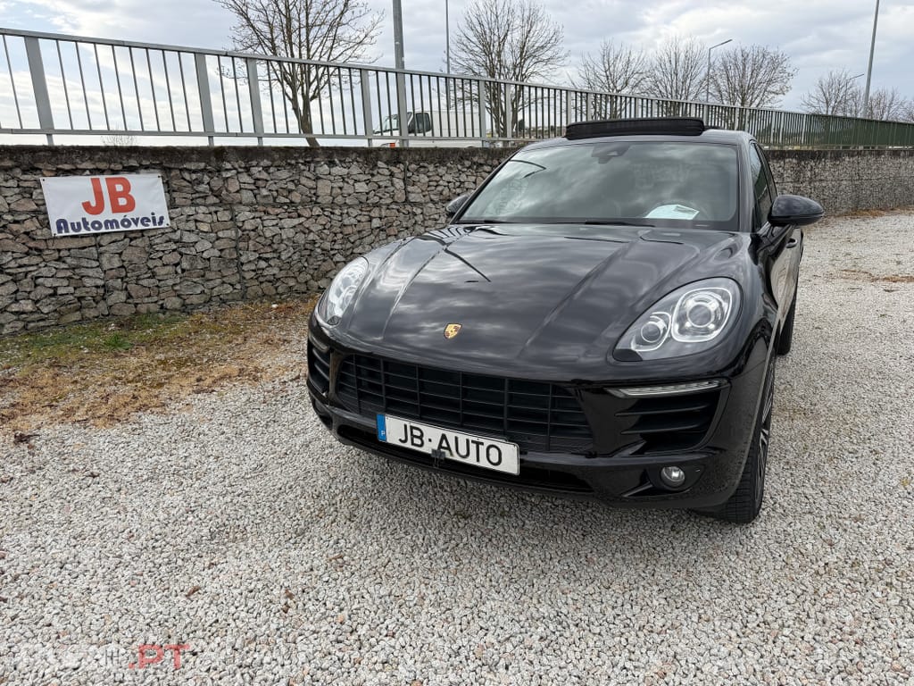 Porsche Macan S