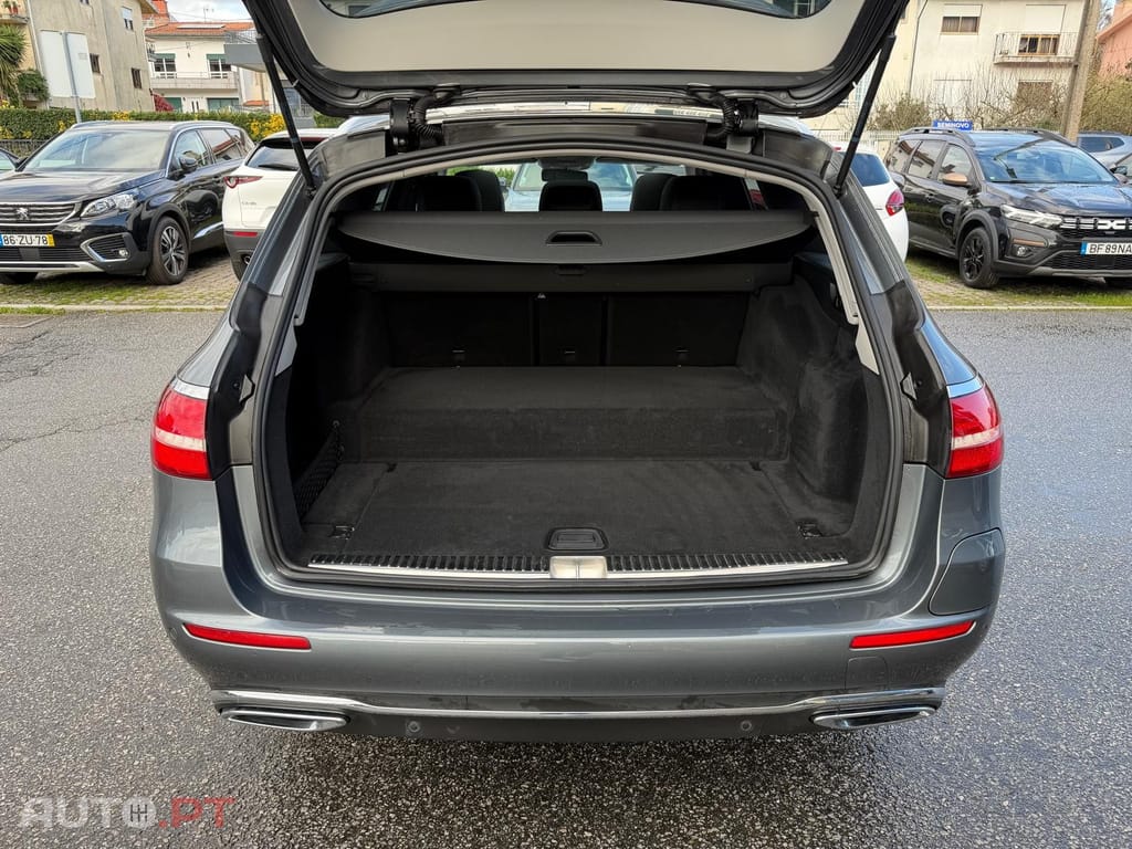 Mercedes-Benz E 300 de Avantgarde