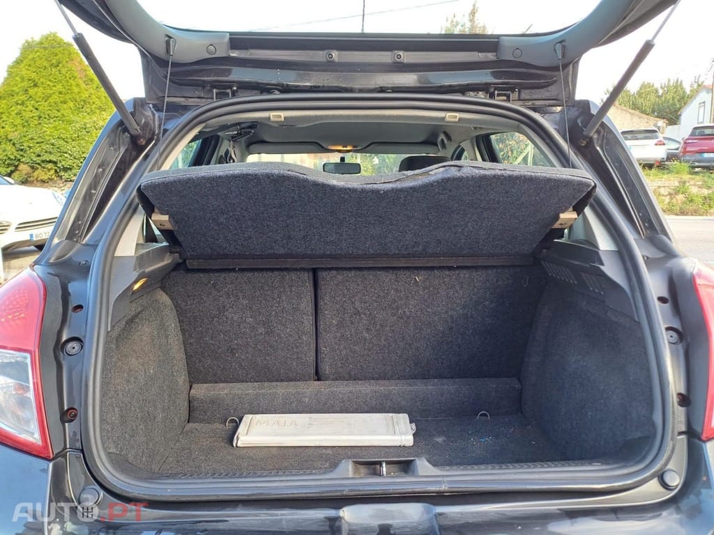 Renault Clio 1.2 16V Dynamique Luxe