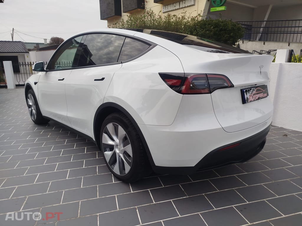 Tesla Model Y Tração Traseira