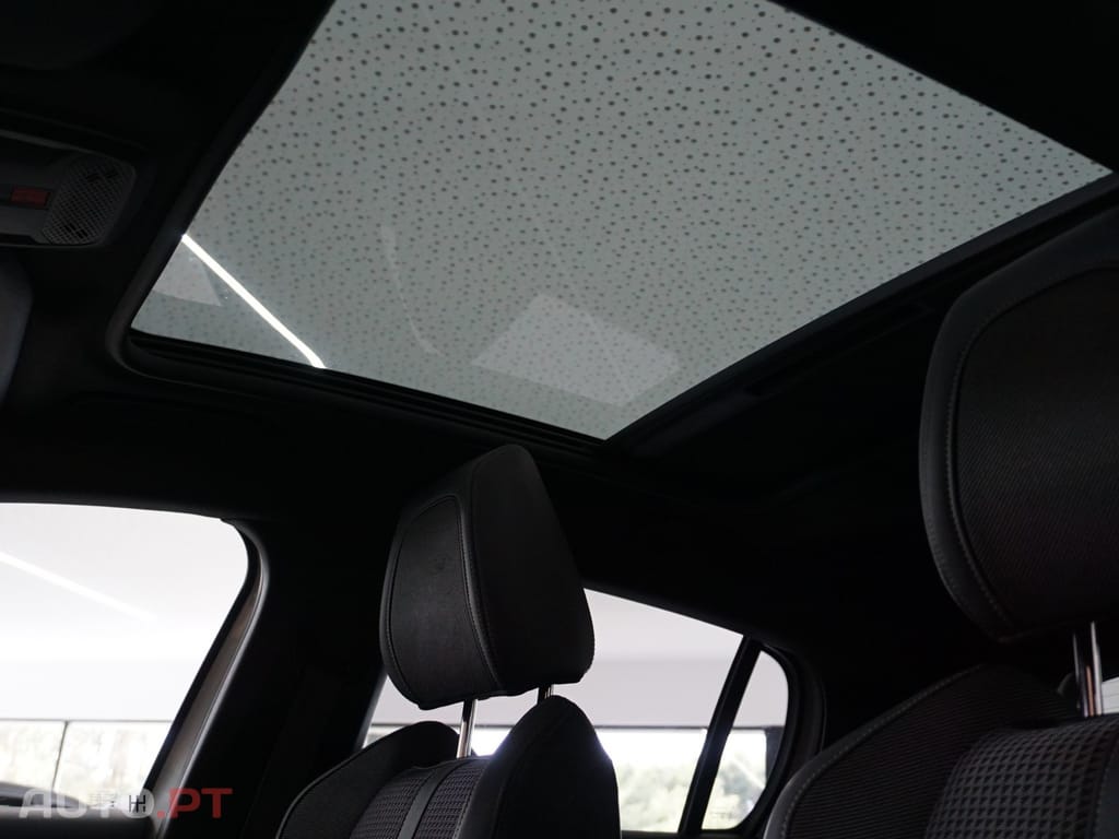 Peugeot 208 1.2 PureTech GT Line EAT8