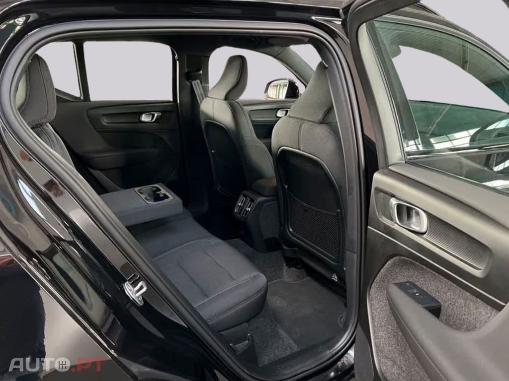 Volvo XC40 Recharge Twin-Motor Plus I.V.A DEDUTIVEL