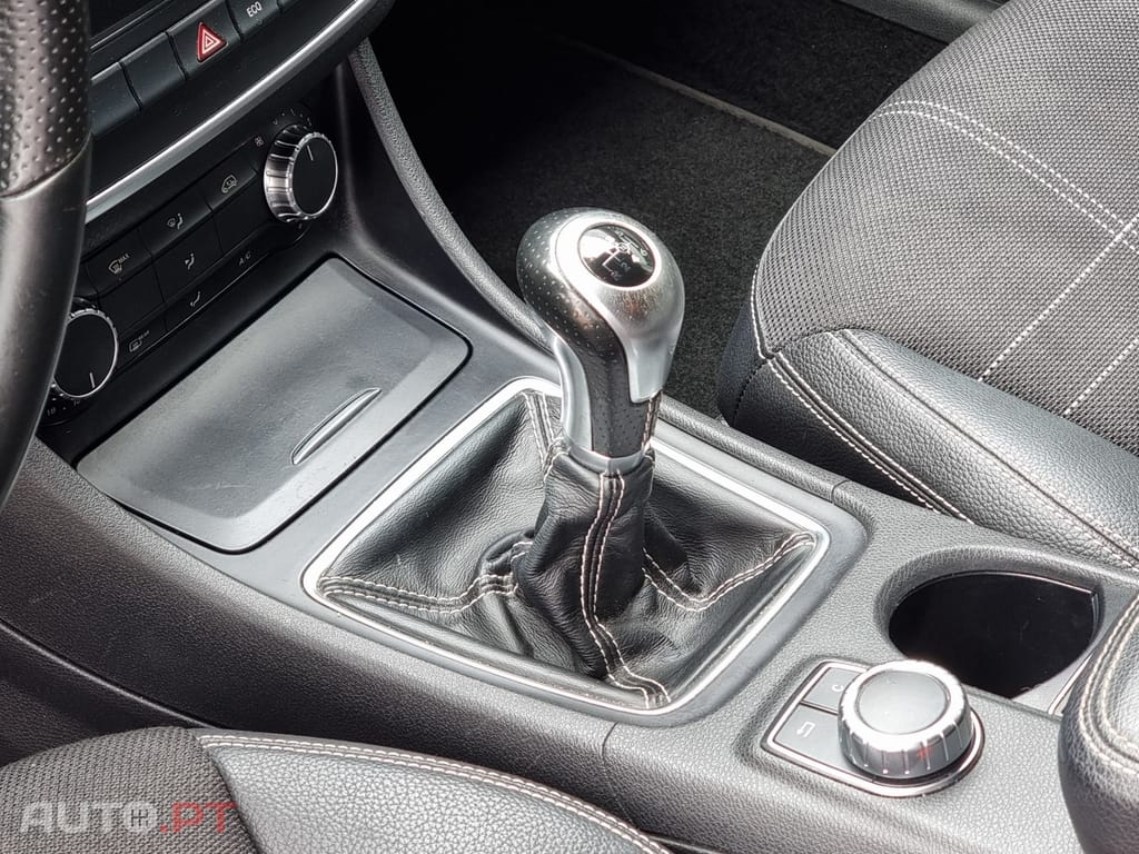 Mercedes-Benz A 180 Dynamic Edition