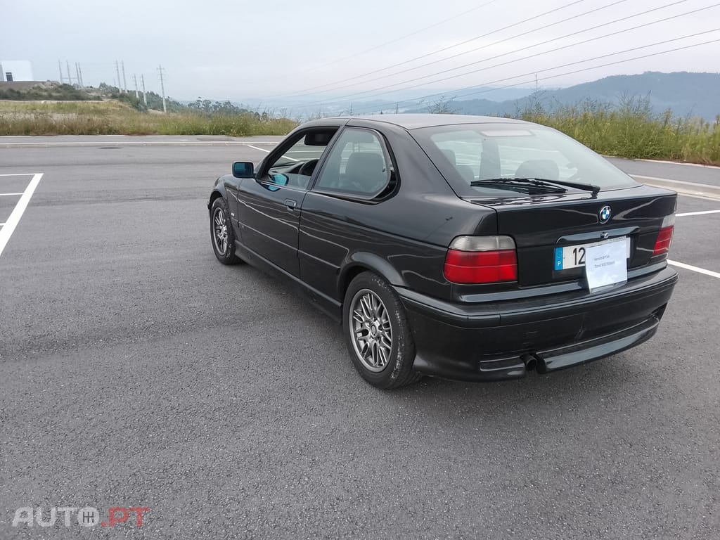 BMW 318 TDS compact