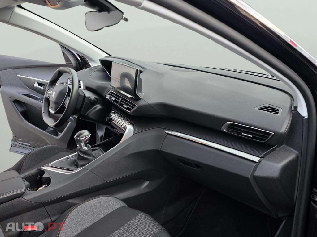 Peugeot 3008 1.5 BlueHDi Active Pack