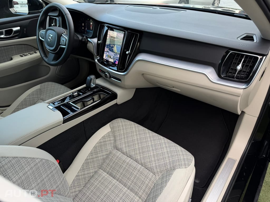 Volvo V60 2.0 T6 AWD TE Essential