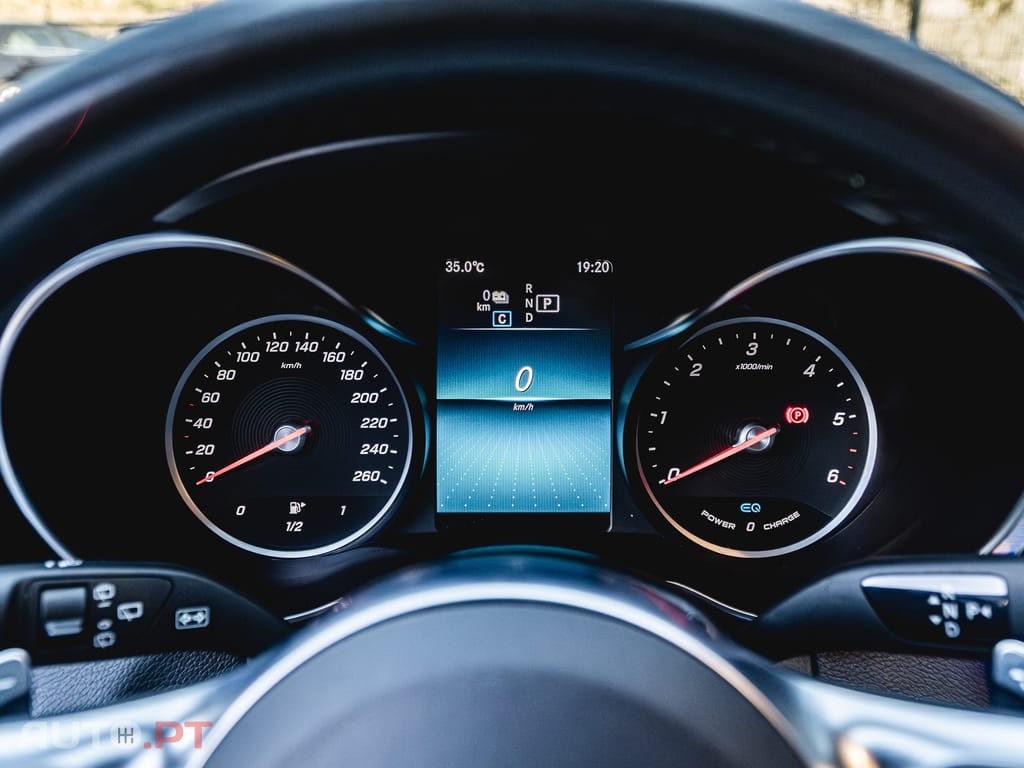 Mercedes-Benz C 300 de AMG Line