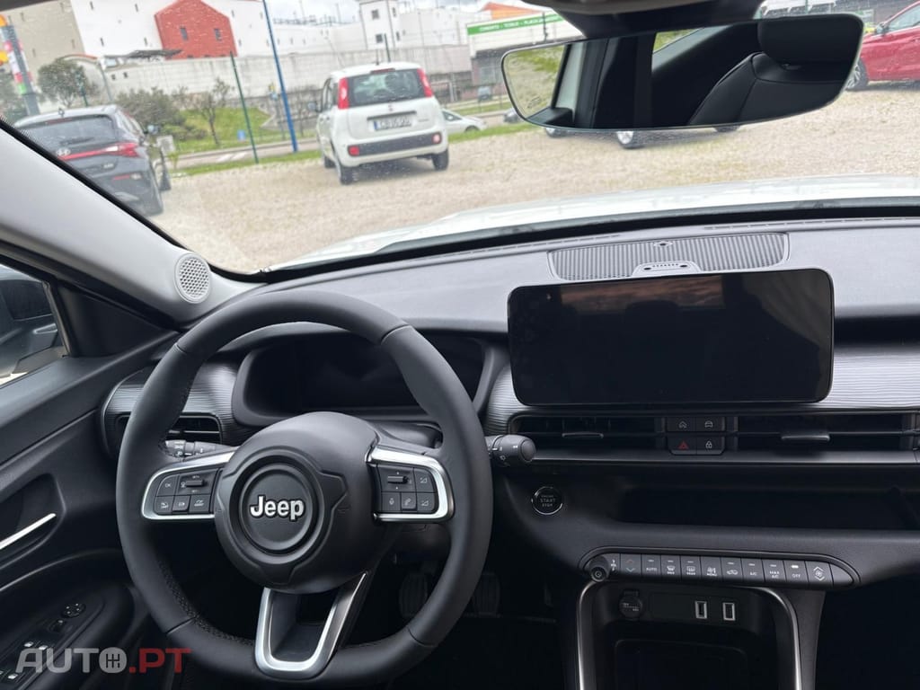 Jeep Avenger 1.2 GSE T3 Altitude