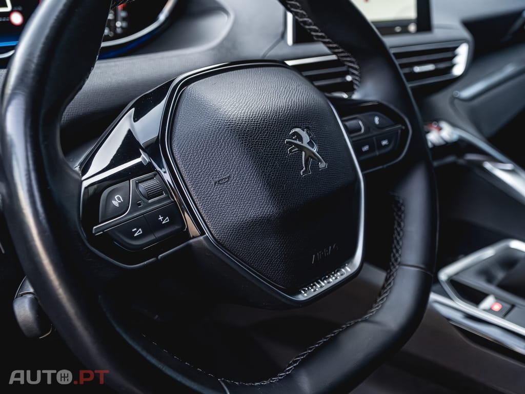 Peugeot 3008 1.5 BlueHDi Allure Pack