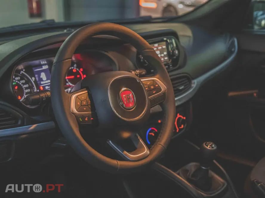 Fiat Tipo 1.3 M-Jet Street