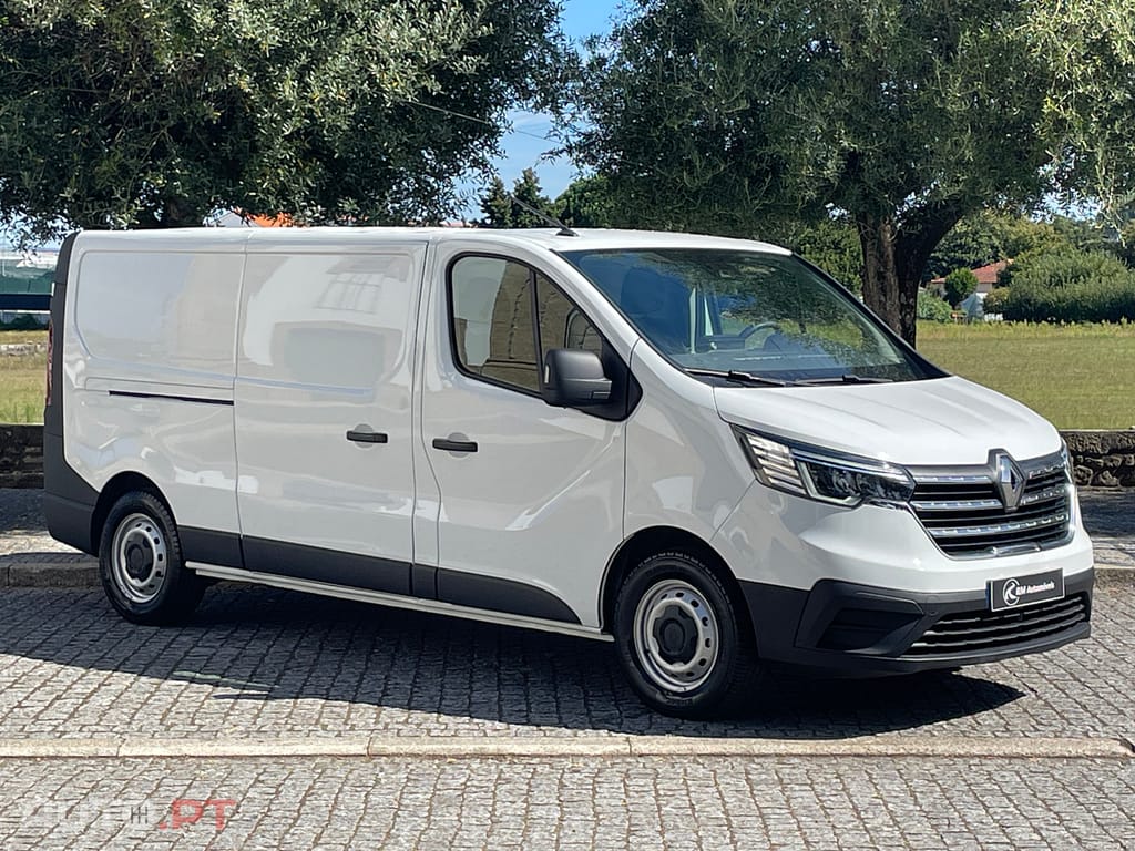 Renault Trafic 2.0 dCi Longa IVA Dedutível