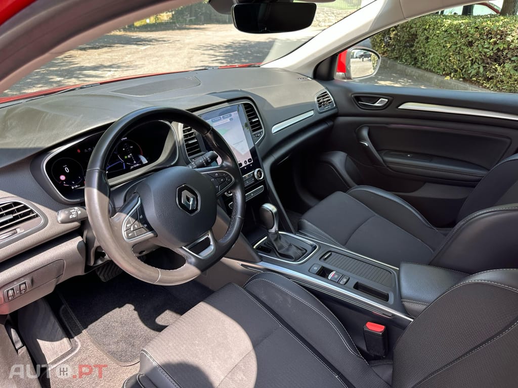 Renault Mégane 1.5 Blue dCi Intens EDC