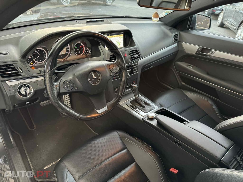 Mercedes-Benz E 250 CDi Auto