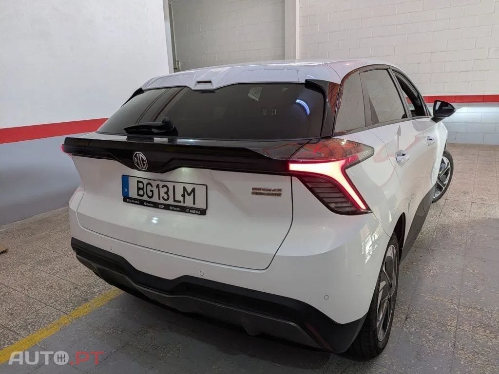 MG MG4 64 kWh Comfort