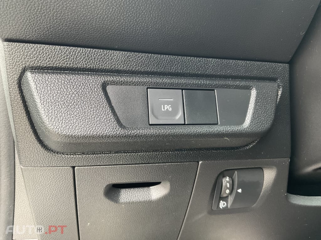 Dacia Sandero 1.0 ECO-G Essential Bi-Fuel