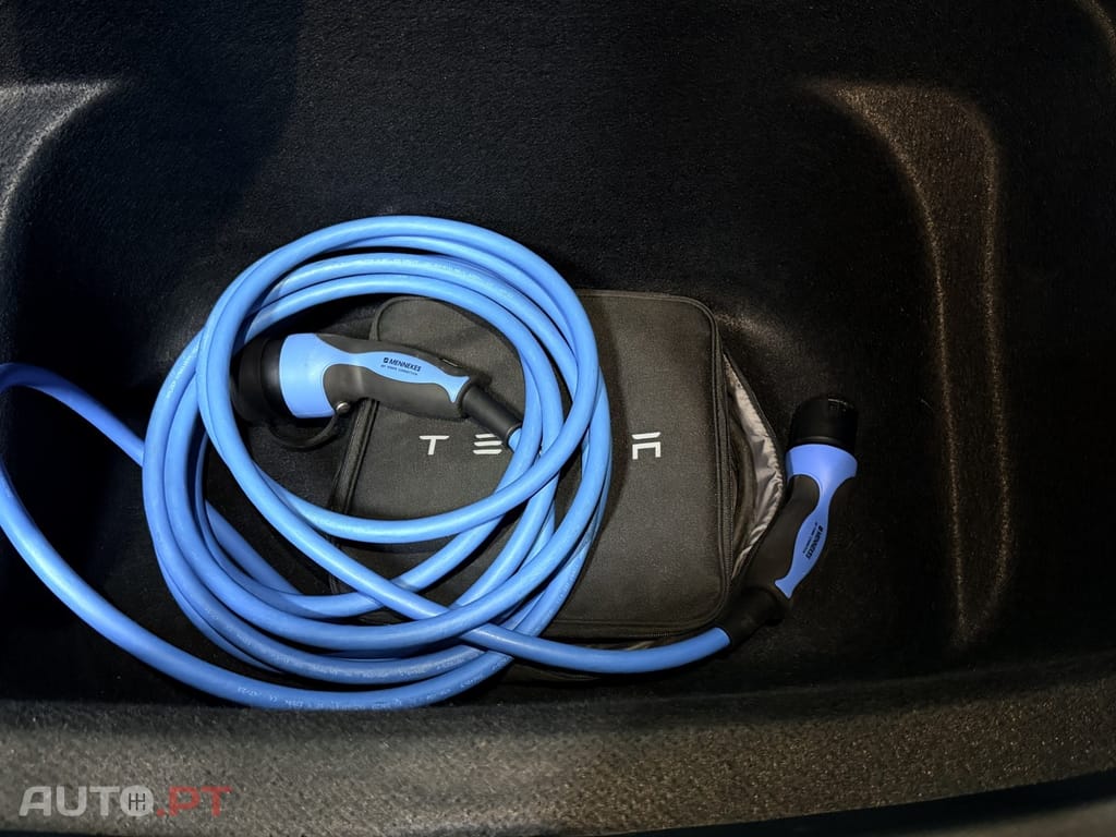 Tesla Model Y Performance Tração Integral
