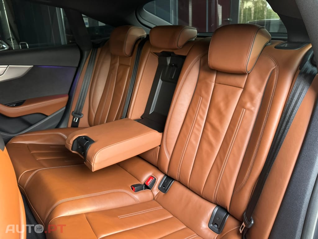 Audi A5 40 TDI quattro S tronic