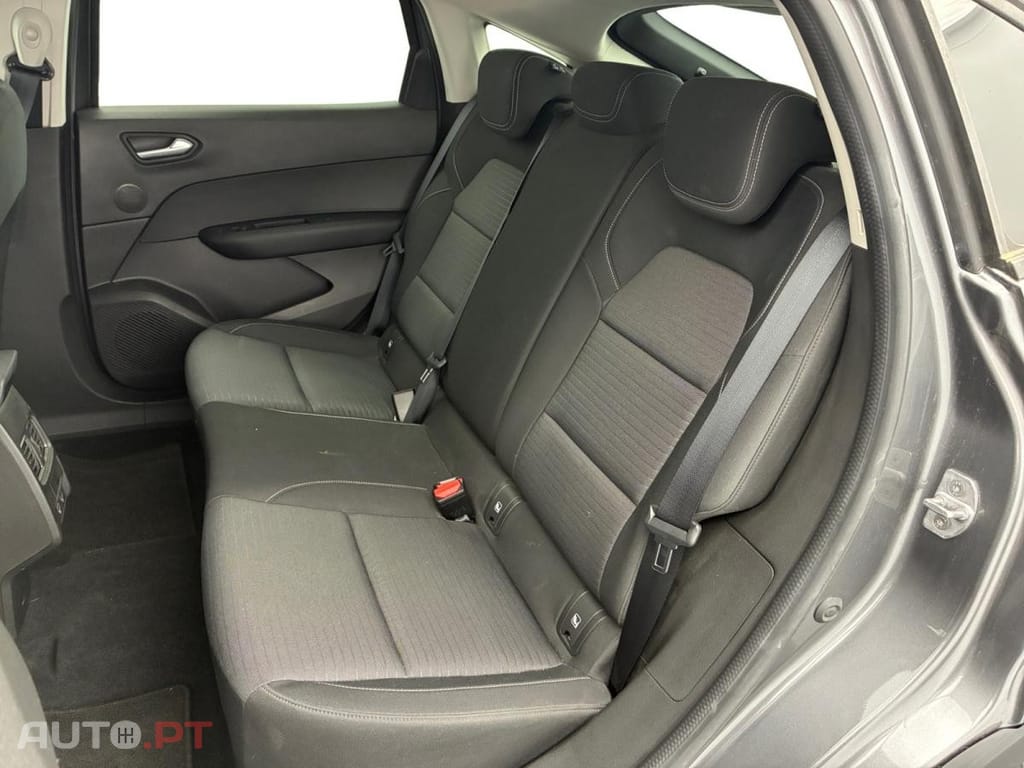 Renault Arkana 1.6 E-Tech Full Hybrid Evolution
