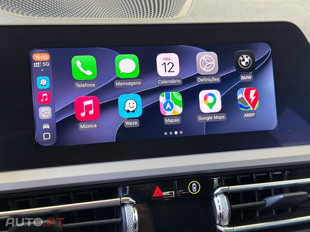 BMW 330 e Touring Corporate Edition Auto
