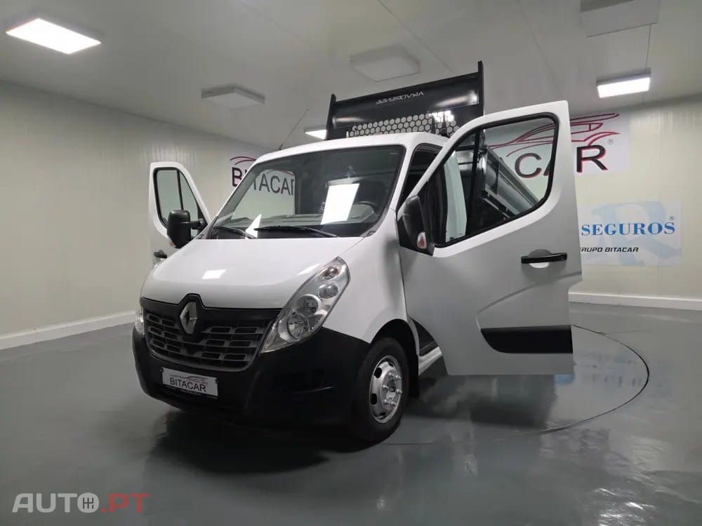 Renault Master 2.3 DCI 130CV BASCULANTE