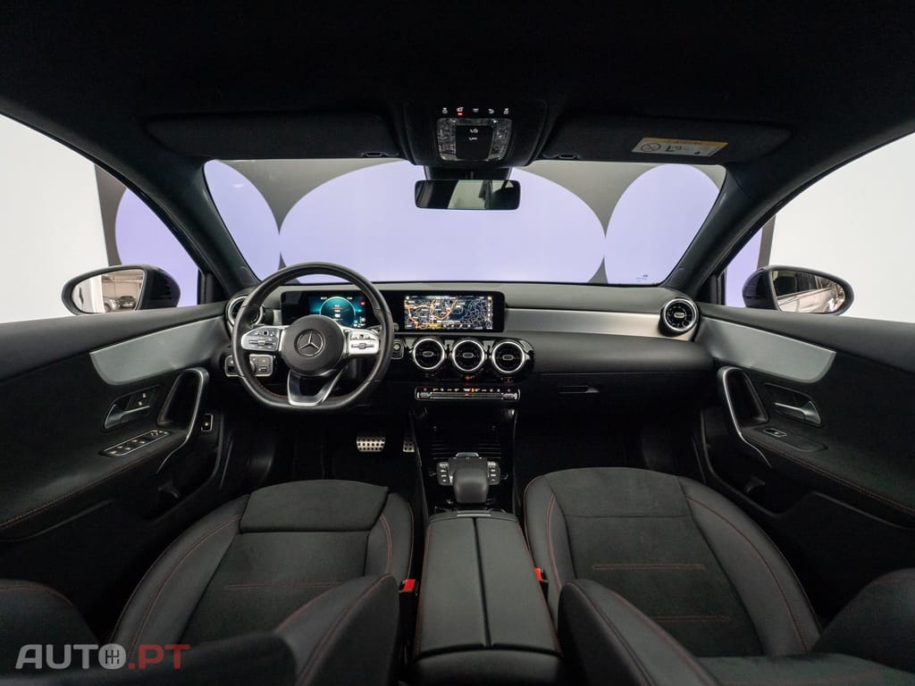 Mercedes-Benz A 250 e AMG Line