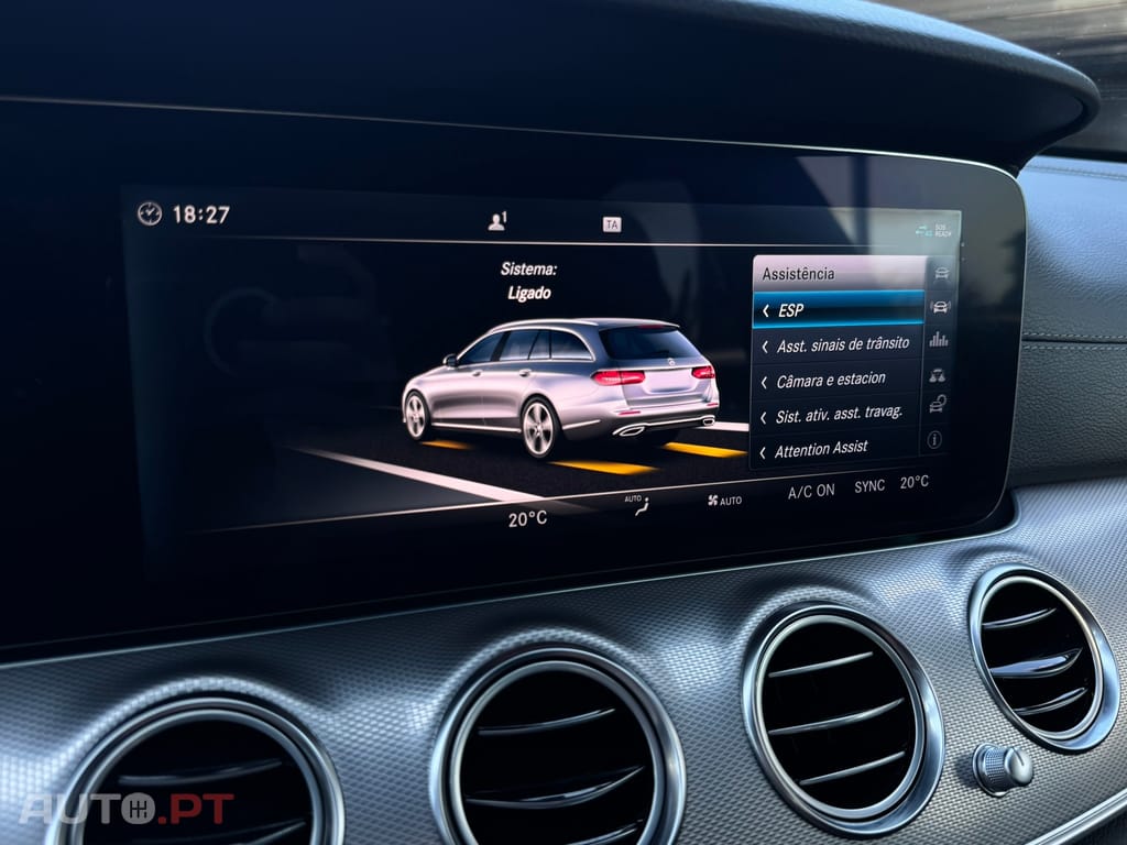 Mercedes-Benz E 220 d AMG Line
