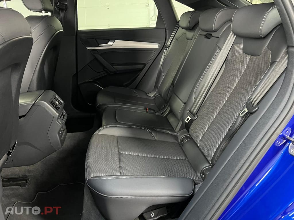 Audi Q5 55 TFSIe quattro S tronic S line PHEV