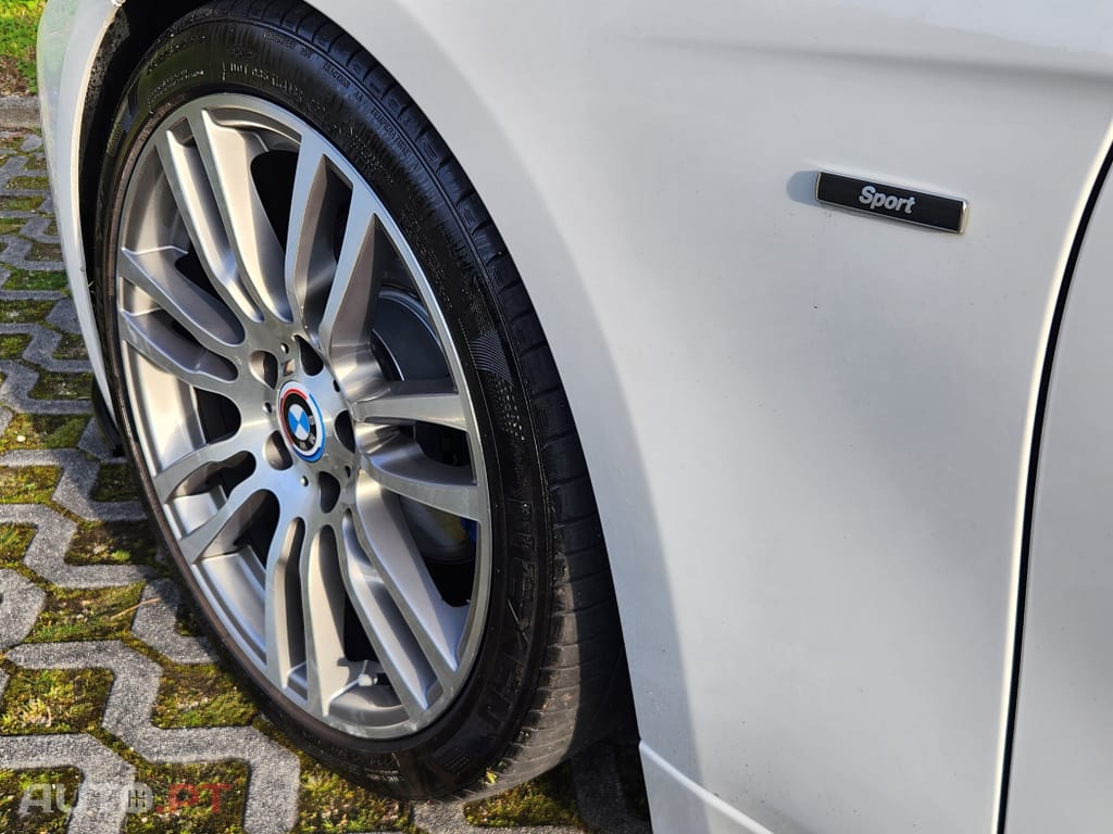 BMW 320 d Touring Sport-Aut.