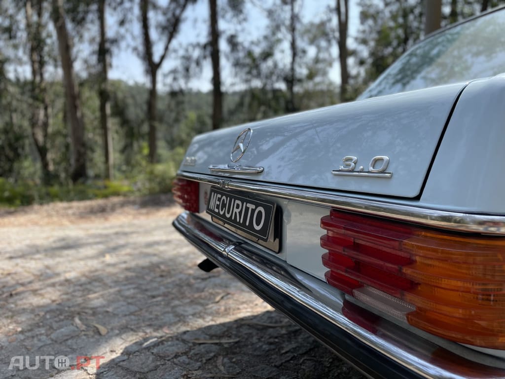 Mercedes-Benz 240 D 3.0