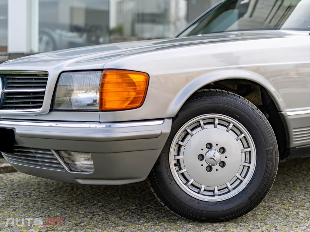 Mercedes-Benz 500 SEC W126