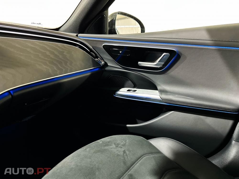 Mercedes-Benz E 300 e 9G-TRONIC AMG Line