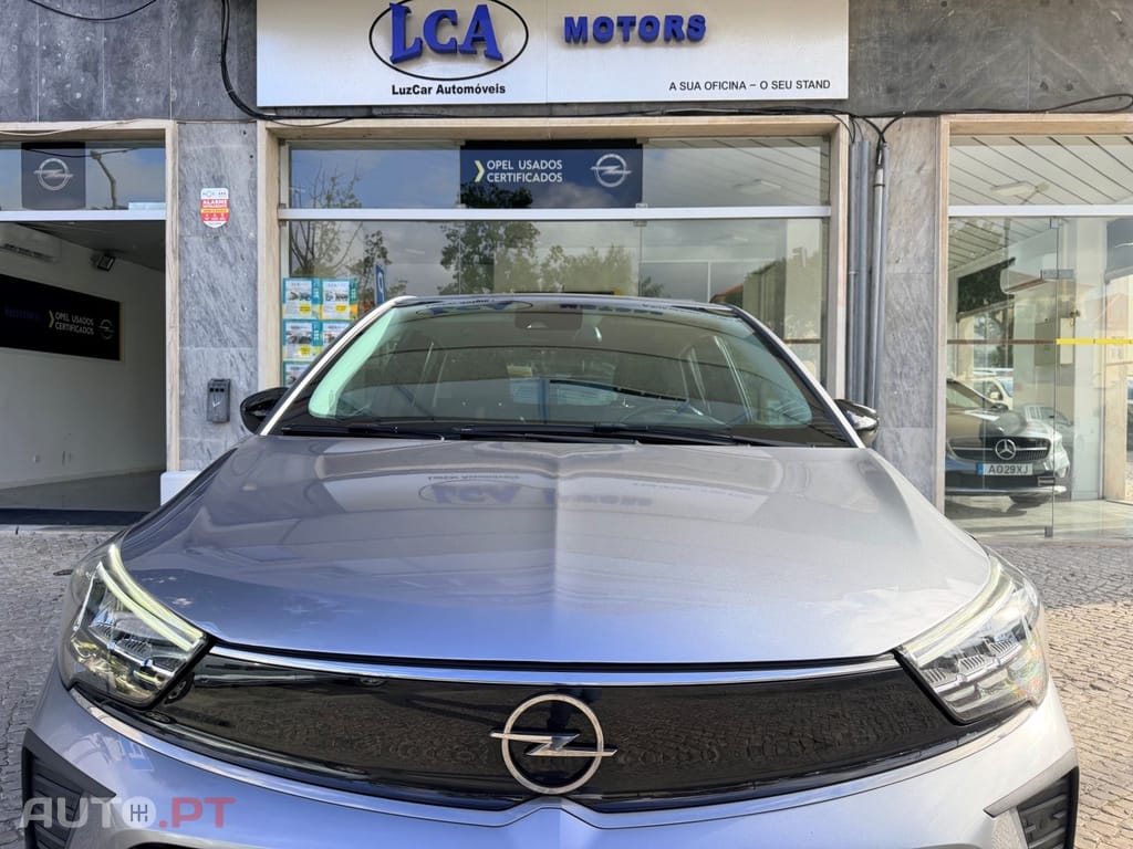 Opel Crossland 1.2 Business Edition