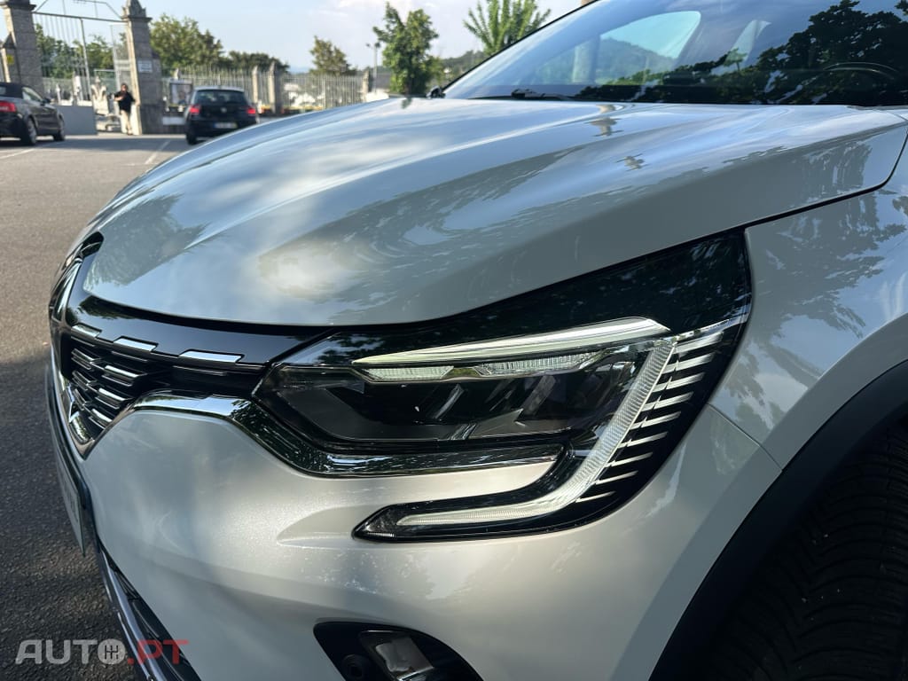 Renault Captur 1.6 E-Tech Plug-In Initiale Paris