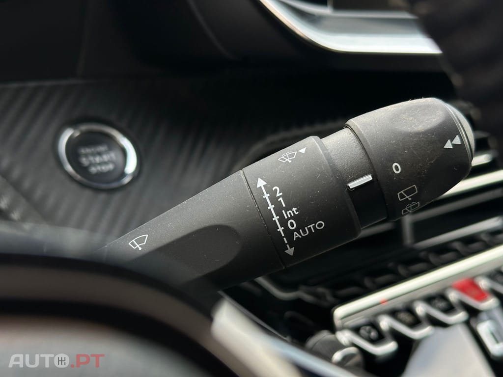 Peugeot 2008 1.5 BlueHDi Allure