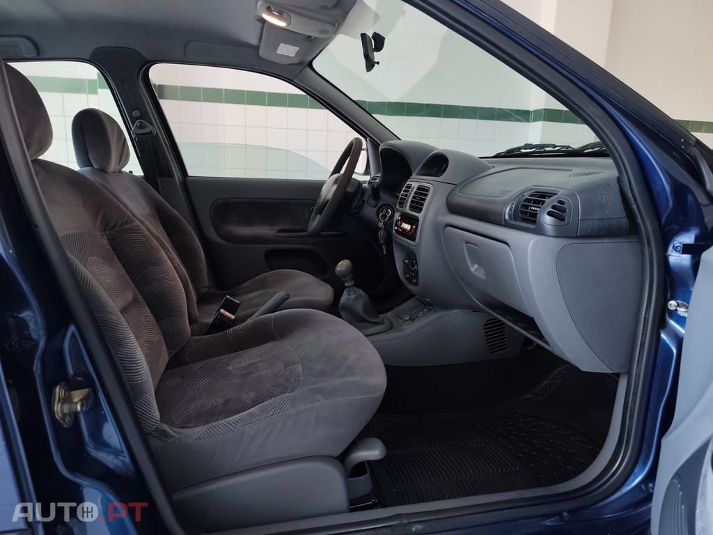 Renault Clio 1.2 16V Dynamique