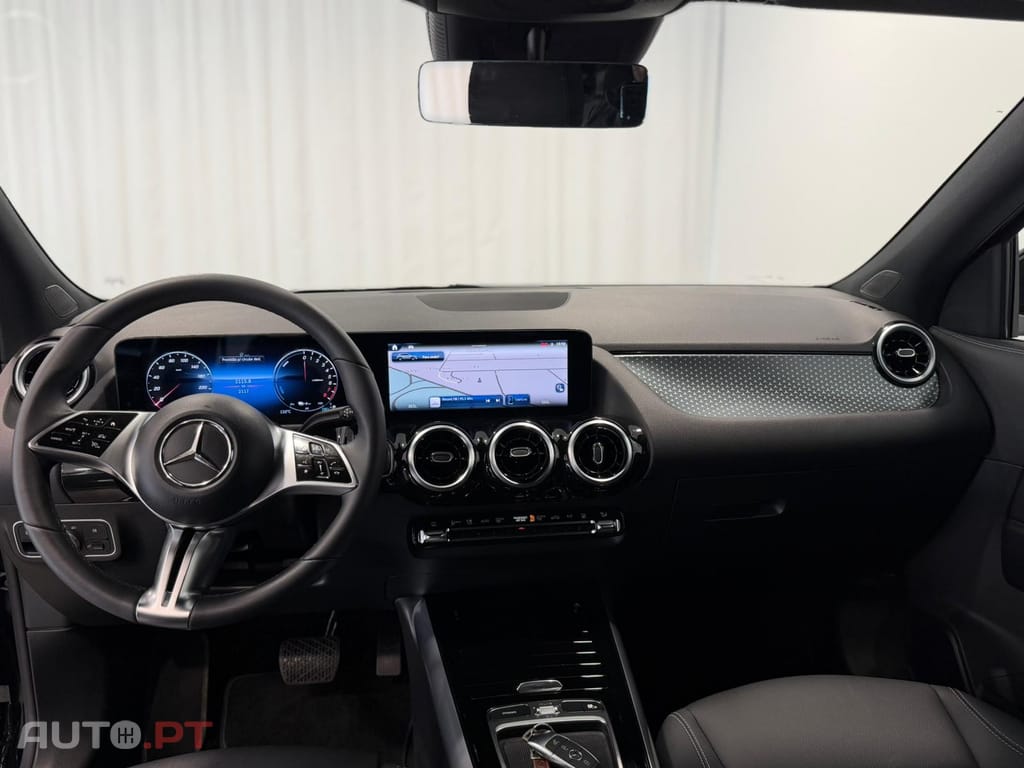 Mercedes-Benz GLA 250 e Progressive