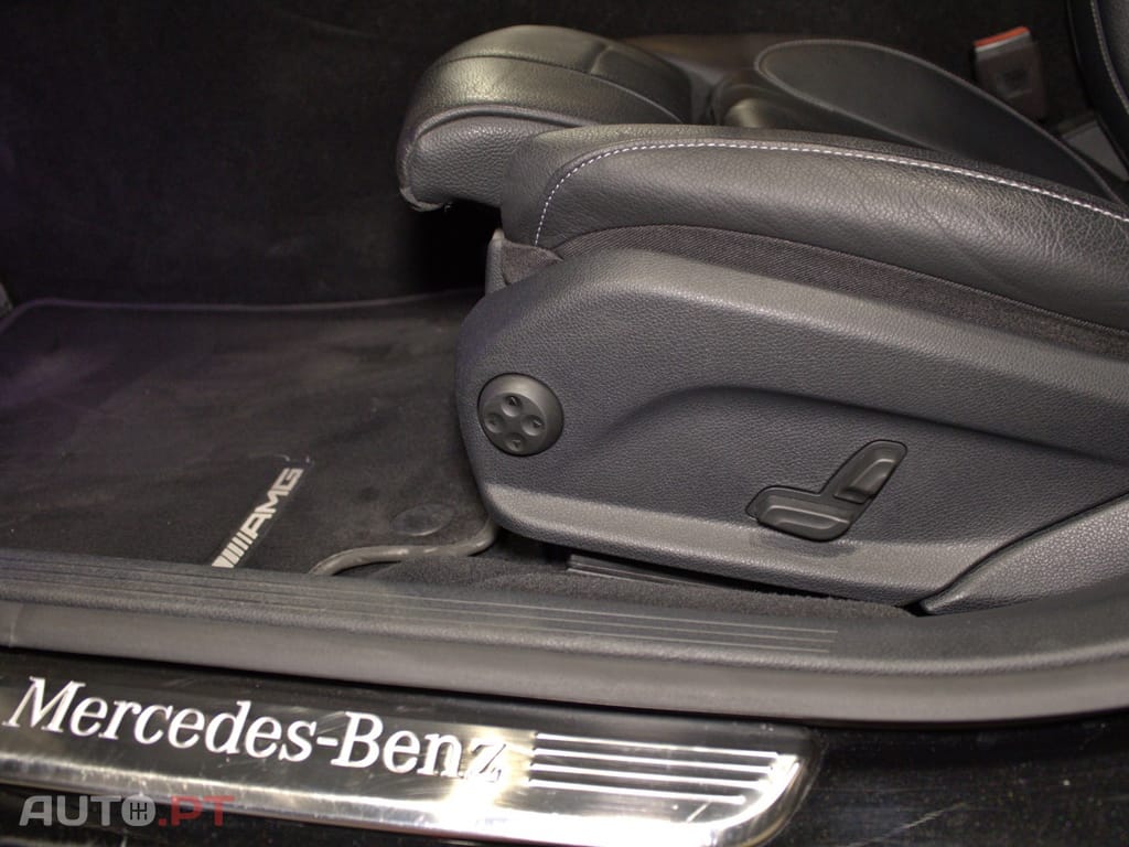 Mercedes-Benz CLS 220 d AMG Line