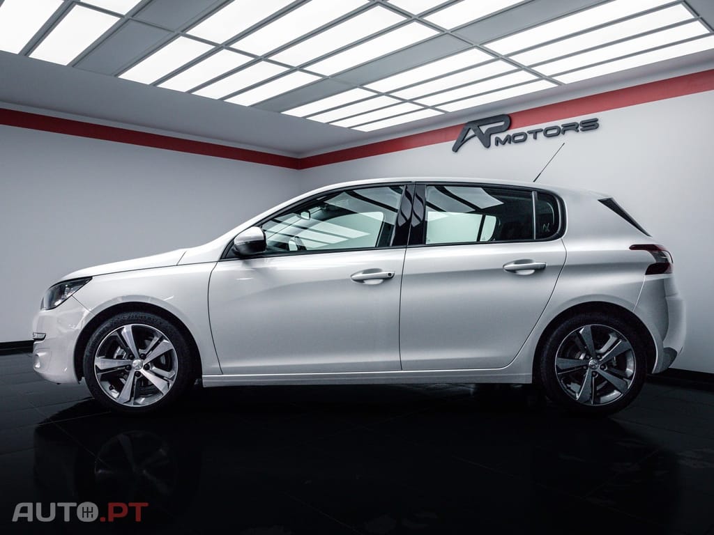 Peugeot 308 1.6 e-HDi Active J17