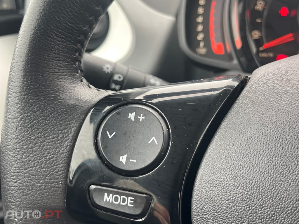 Toyota Aygo 1.0 X-Play+X-Touch