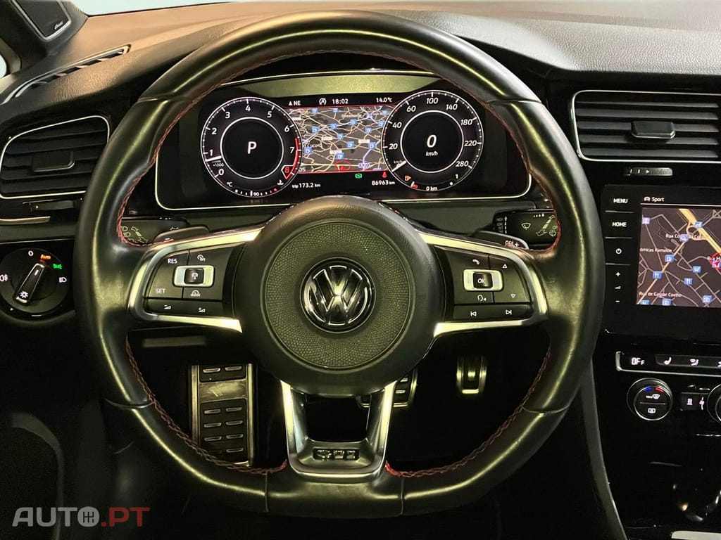 Volkswagen Golf 2.0 TSI GTI DSG Performance