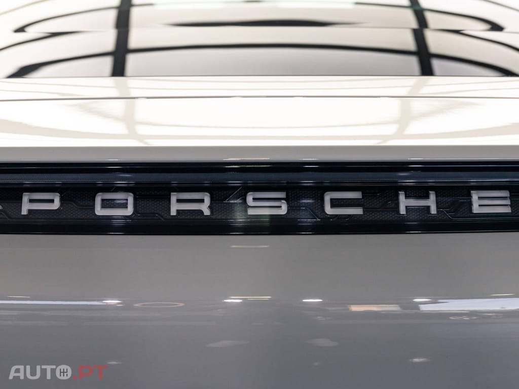 Porsche Taycan 4S bateria Performance Plus