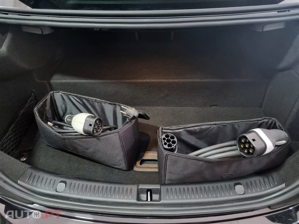 Mercedes-Benz E 300 De Avantgarde