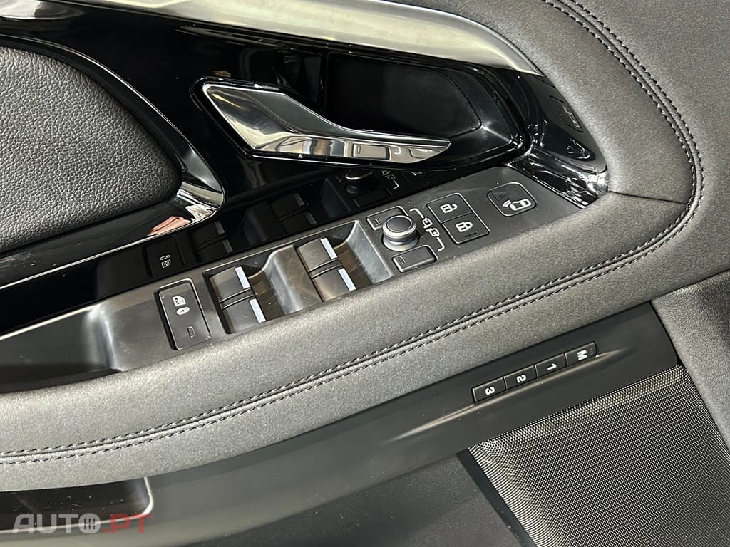 Land Rover Evoque 1.5 P160 R-Dynamic SE Auto