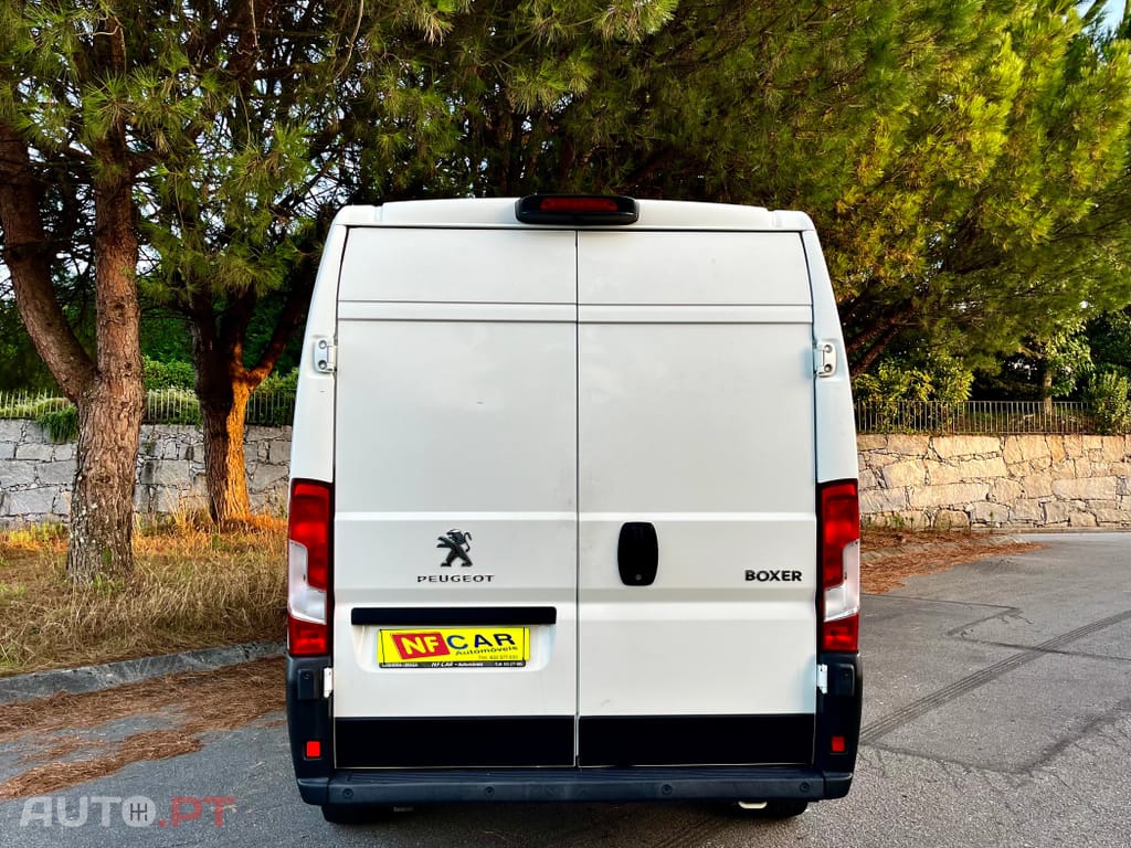 Peugeot Boxer Seminova